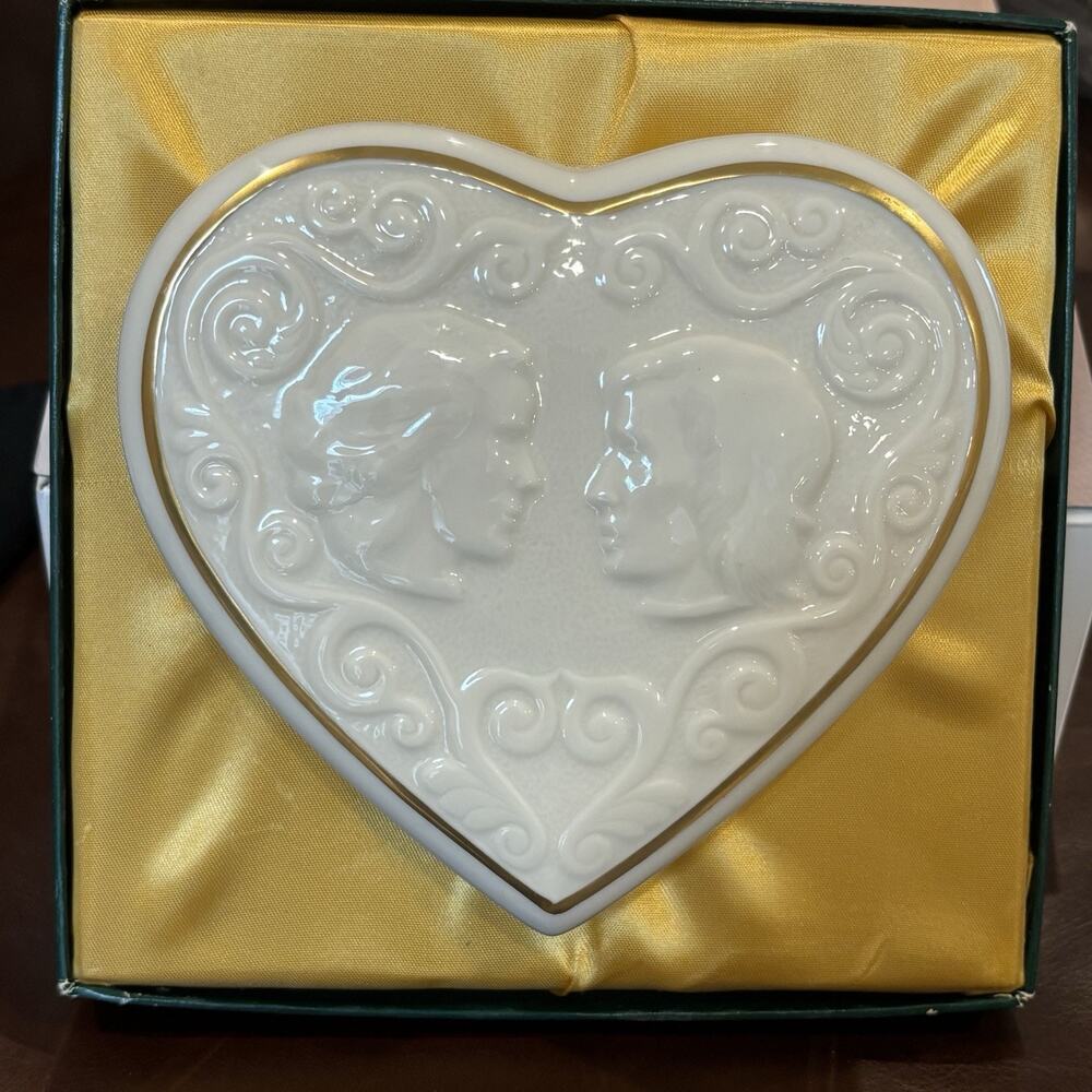 Vintage Lenox Romeo & Juliet Heart Shaped Porcelain Trinket Holder With Box